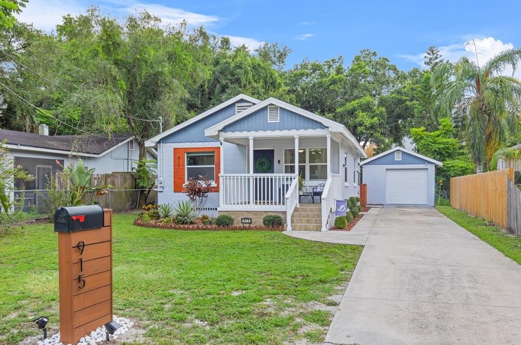 915 Flora St, Tampa FL  33604-5049 exterior