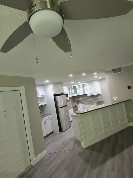 1204 Pine Ridge Cir W #f1, Tarpon Springs, FL 34688