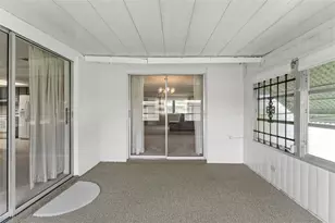 7015 Flaggler Dr, Port Richey, FL 34668 - Photo 22