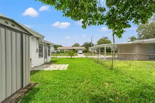 7015 Flaggler Dr, Port Richey, FL 34668 - Photo 28