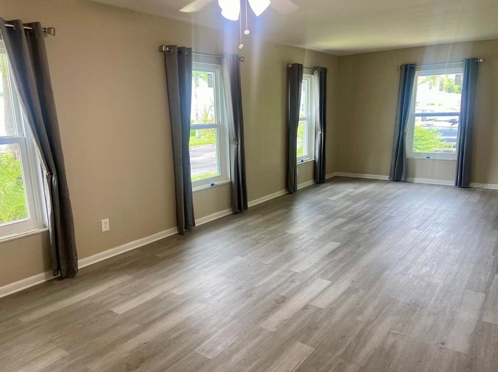 8347 Brentwood Rd #8347, Largo, FL 33777
