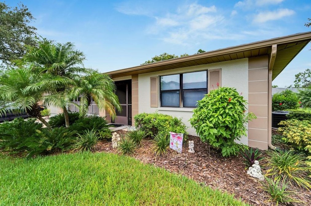1509 Leland Dr, Ruskin, FL 33573