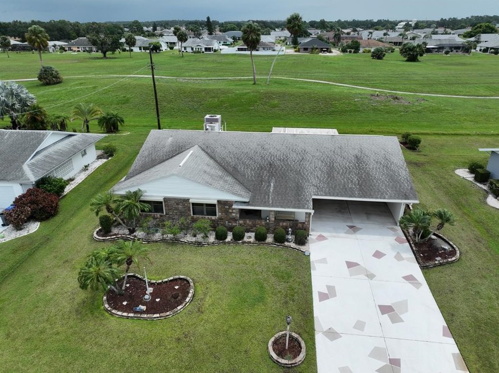 1217 Hacienda Dr, Ruskin, FL 33573
