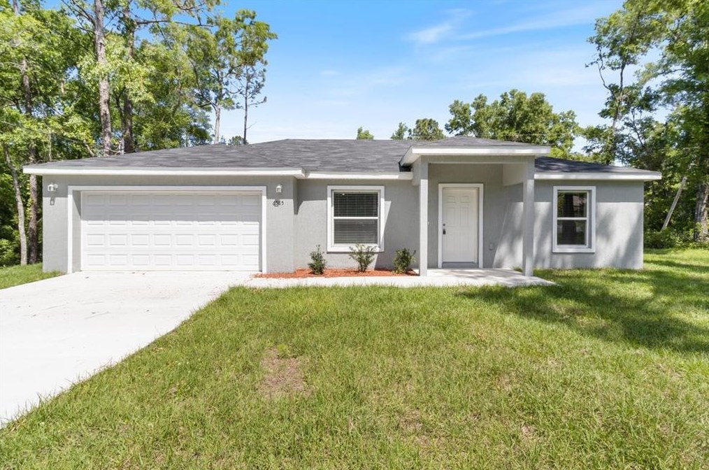 9069 N Patch Dr, Dunnellon, FL 34434