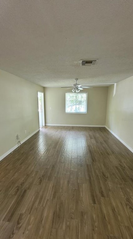 640 Golden Raintree Pl, Brandon, FL 33510