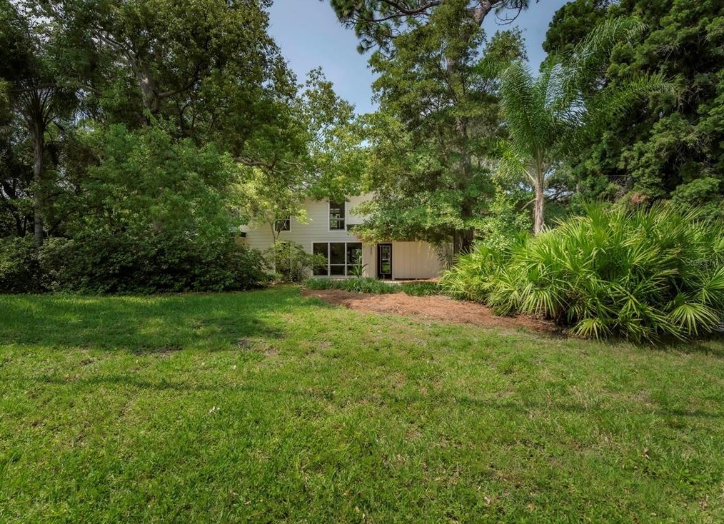 1921 Saddle Hill Rd N, Dunedin, FL 34698