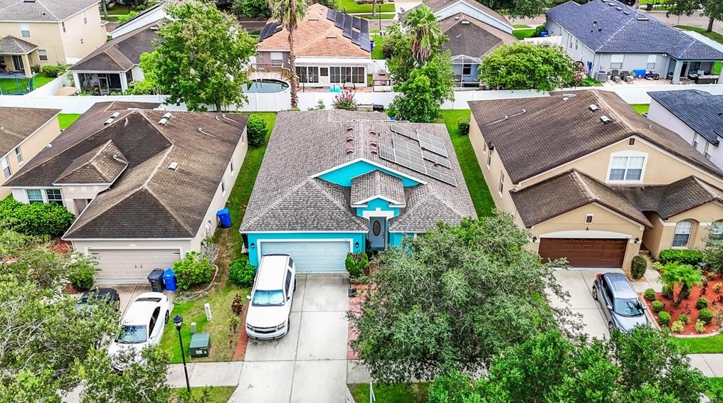 417 Kings Path Dr, Seffner, FL 33584