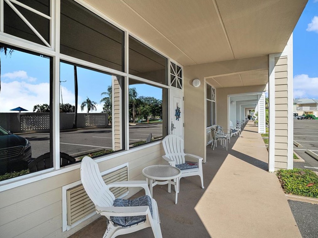 611 Destiny Dr #517, Ruskin, FL 33570