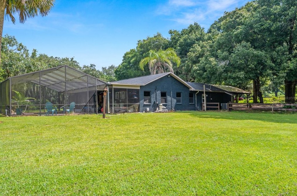 36634 Blanton Rd, Dade City FL  33523-6303 exterior