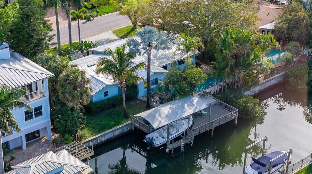 4915 Melrose Ave, Tampa FL 33629-5527 exterior