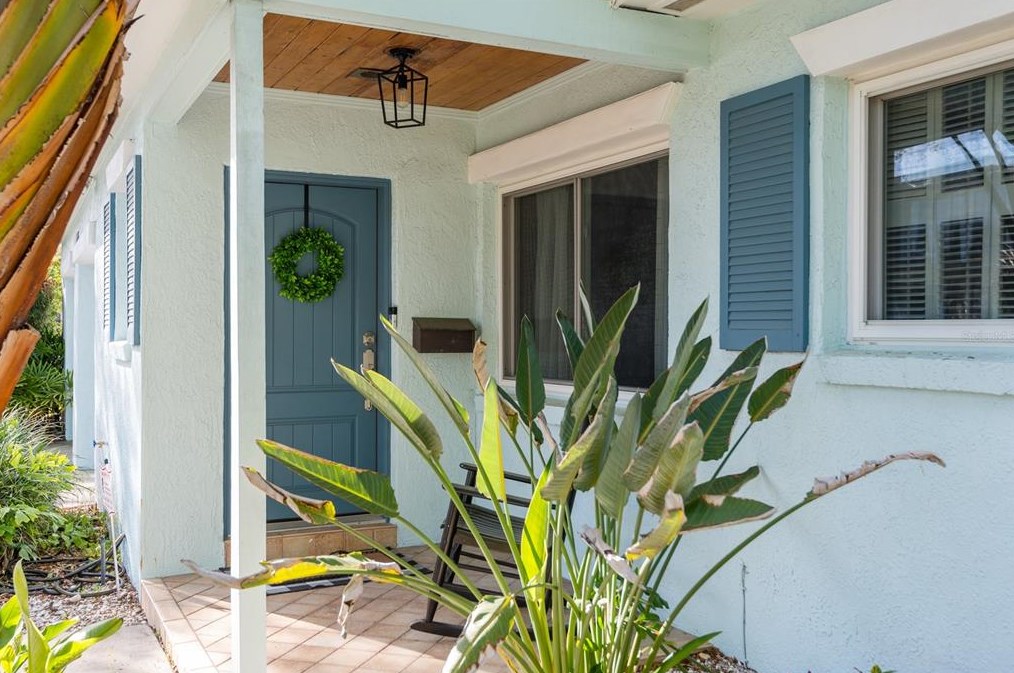 4915 Melrose Ave, Tampa FL 33629-5527 exterior