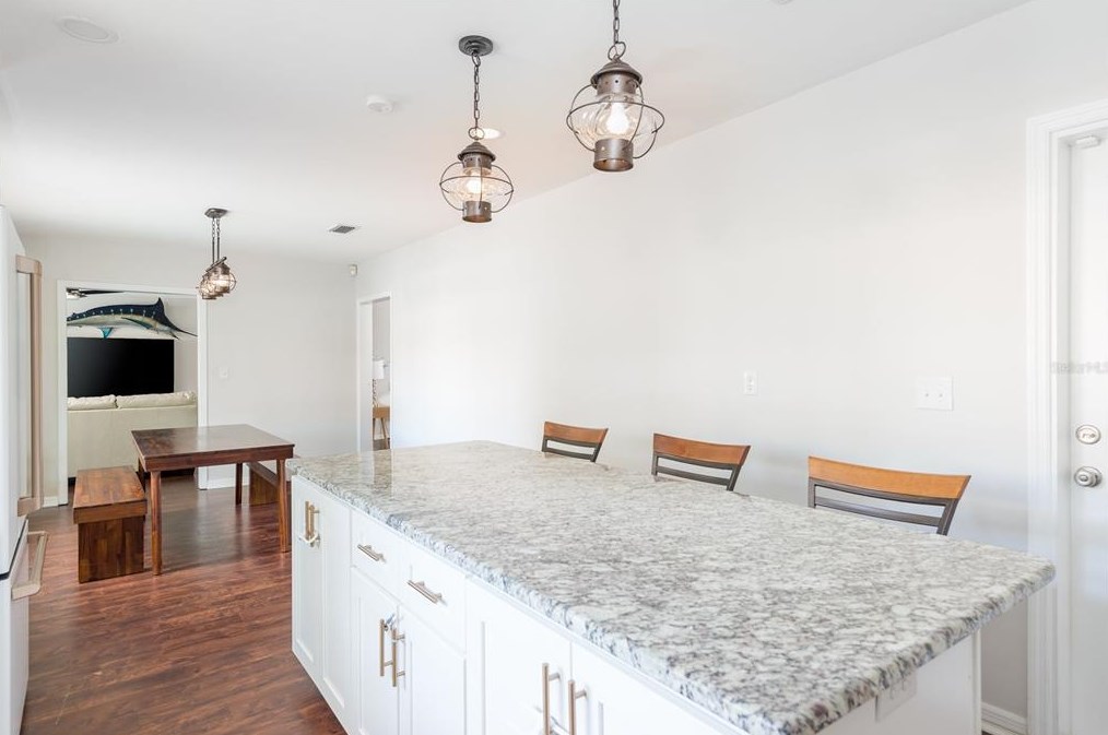 4915 Melrose Ave, Tampa FL 33629-5527 exterior