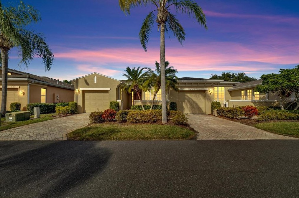 2423 Kensington Greens Dr, Ruskin, FL 33573-7103