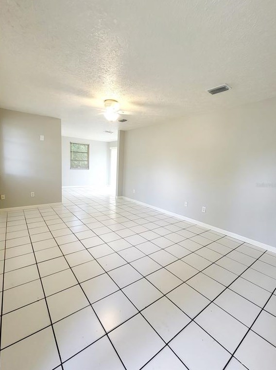 9508 Hayes St, Brooksville, FL 34608