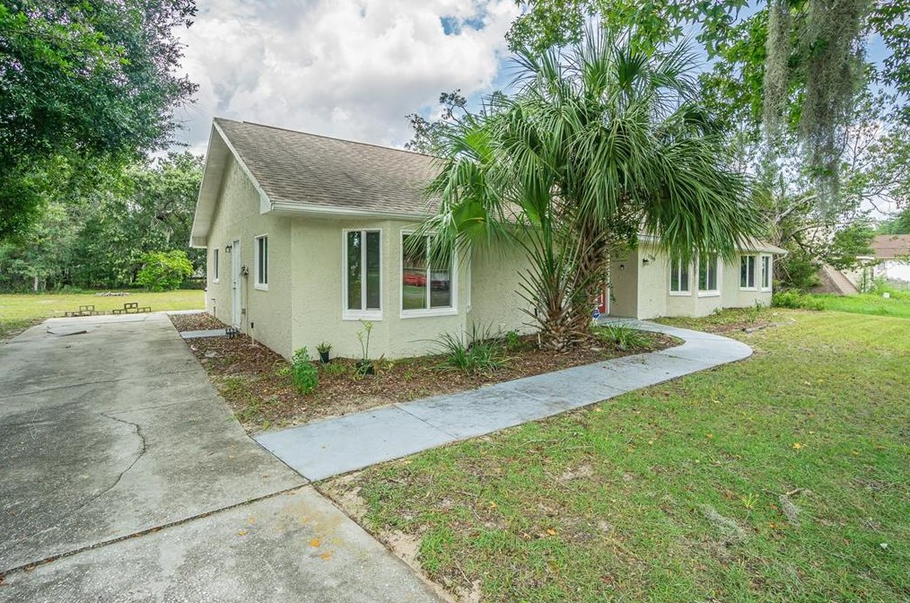 12309 Birch St, Brooksville, FL 34613