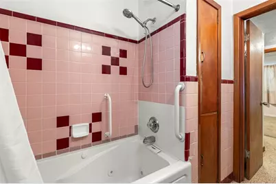 1213 E Frierson Avenue, Tampa, FL 33603 - Photo 28