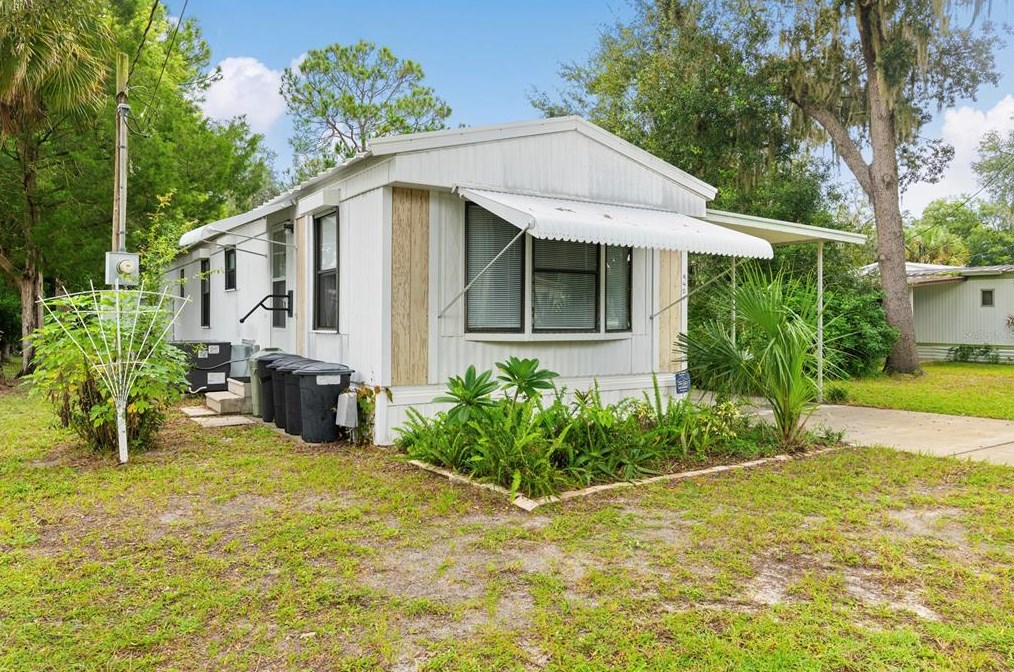 9401 Cherokee Dr, New Port Richey, FL 34654