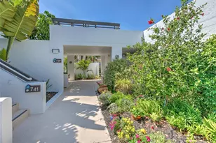 739 Bayport Wy, Longboat Key, FL 34228 - Photo 4