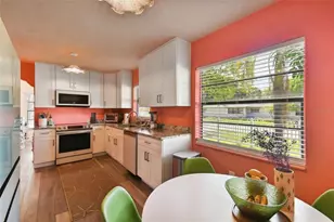 301 N Glen Ave, Tampa, FL 33609 - Photo 16