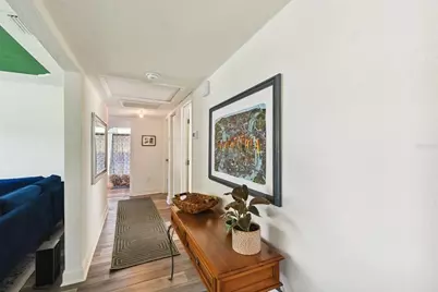 301 N Glen Avenue, Tampa, FL 33609 - Photo 24