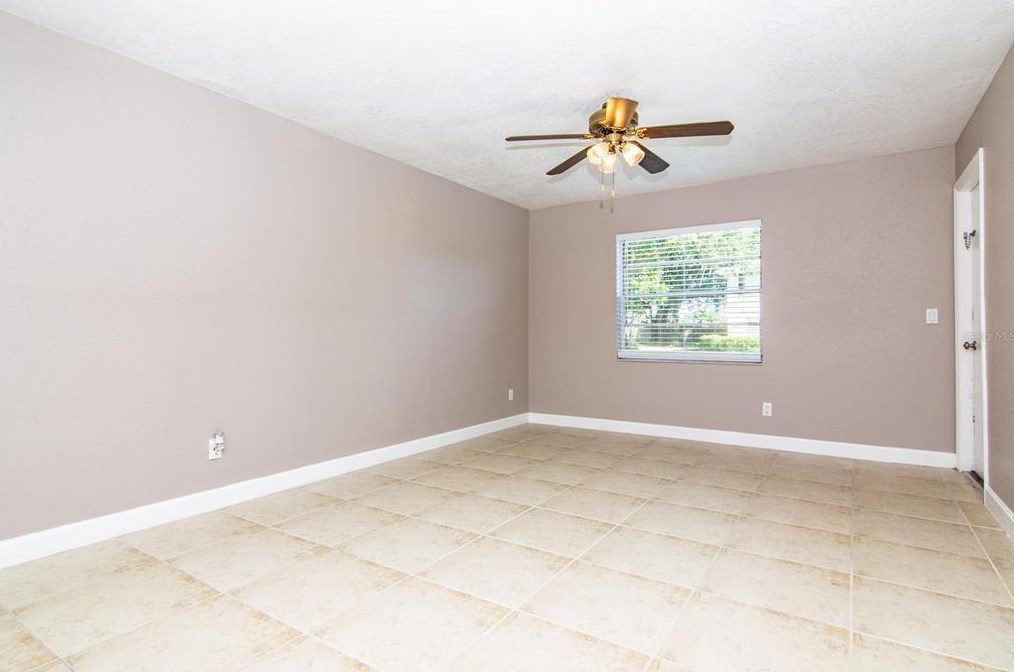 210 Red Cedar Pl, Brandon, FL 33510