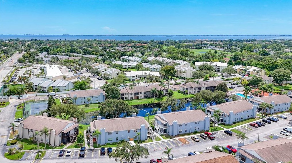 3865 59th Ave, Bradenton, FL 34210-3510