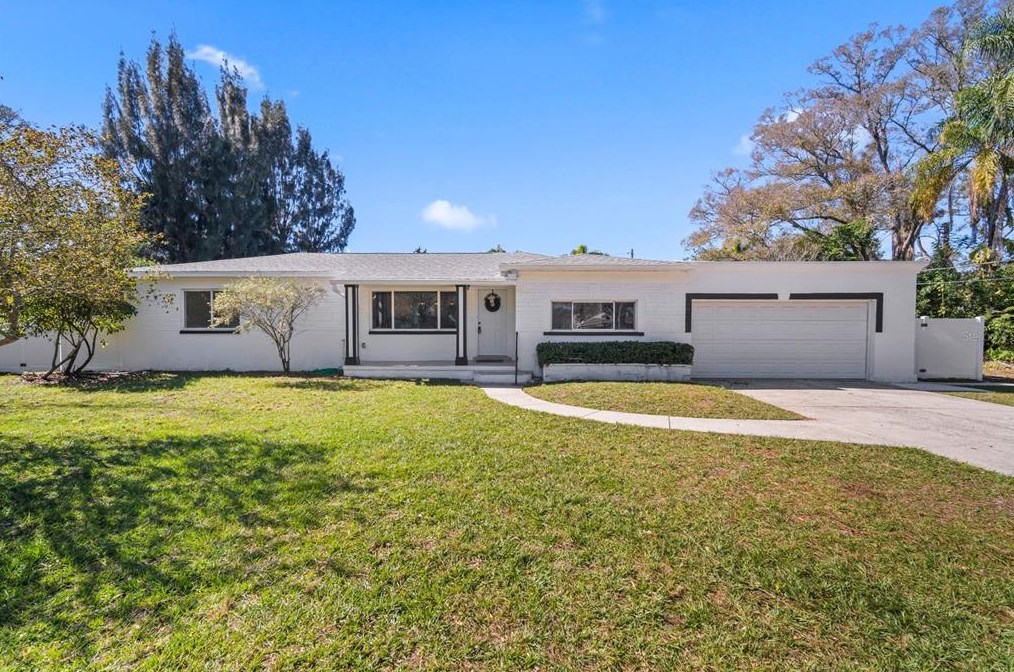 11052 58th Street N, Pinellas Park, FL 33782