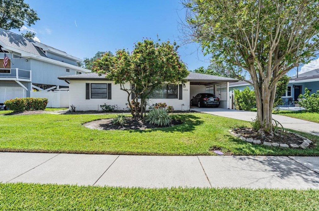 1816 Bayou Grande Blvd Ne, Saint Petersburg, FL 33703
