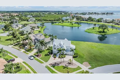 2118 Harbour Watch Drive, Tarpon Springs, FL 34689 - Photo 18