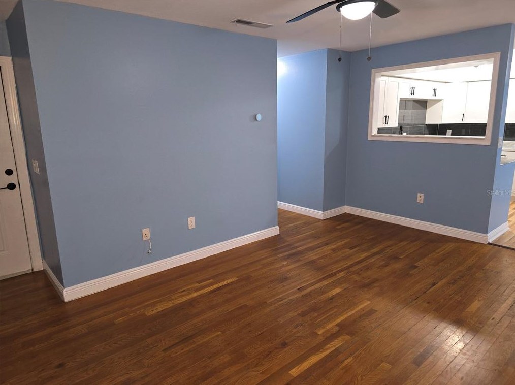 304 E Whitehall Ct #114, Tampa, FL 33604