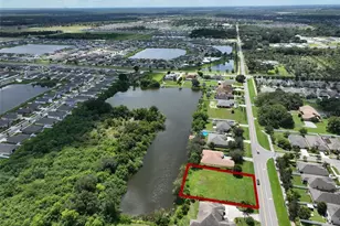 1102 6th St SE, Ruskin, FL 33570 - Photo 1