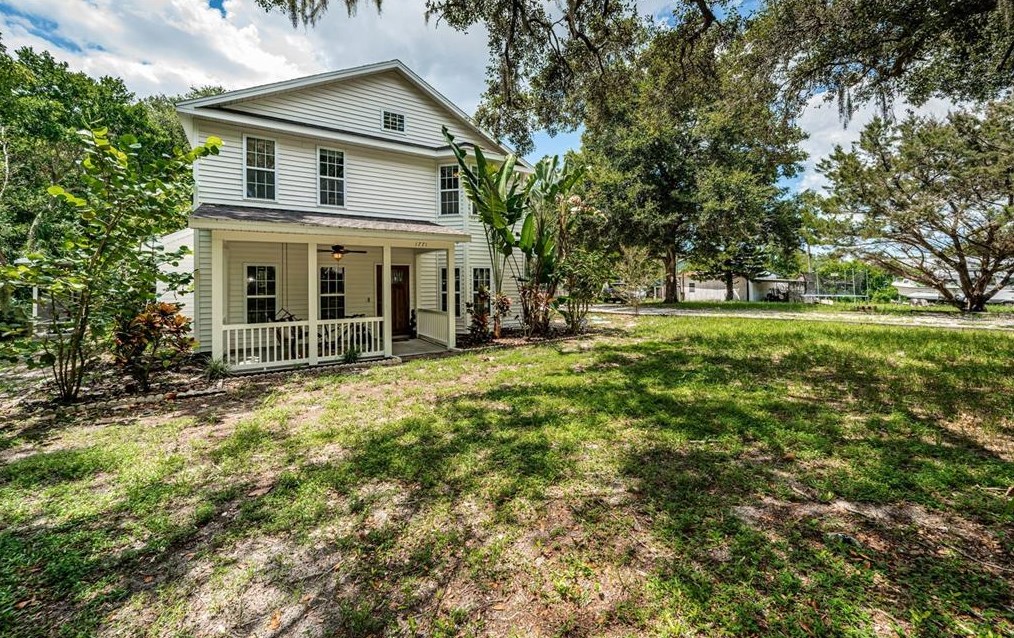 1771 Englewood Ave, Tarpon Springs, FL 34689