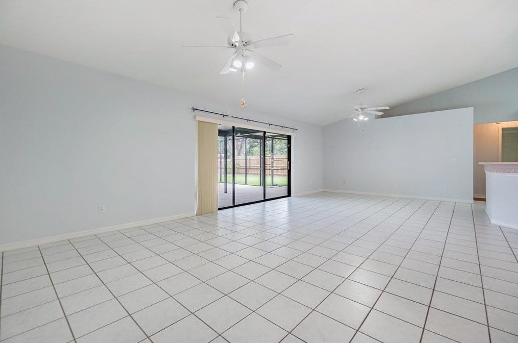 1014 Windsor Way, Lutz FL  33559-6737 exterior