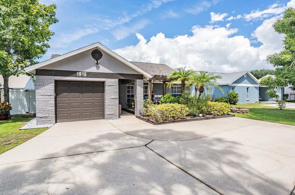 1916 Cutty Bay Ct, Oldsmar, FL 34677