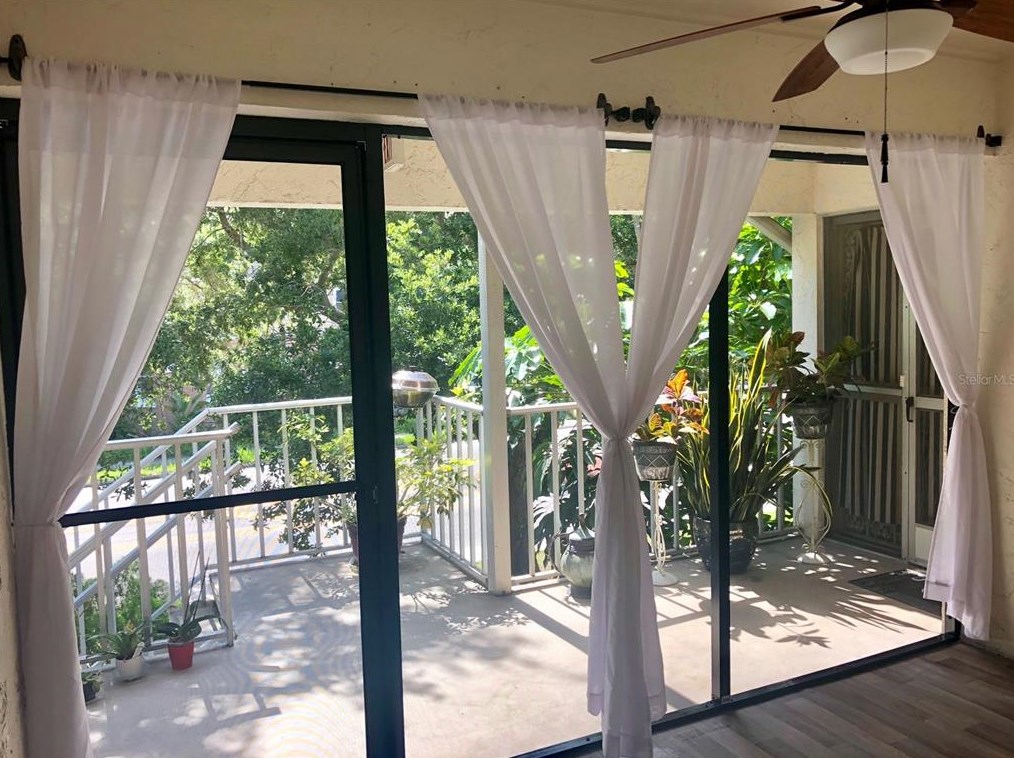 500 1st St, Saint Petersburg, FL 33701-3025