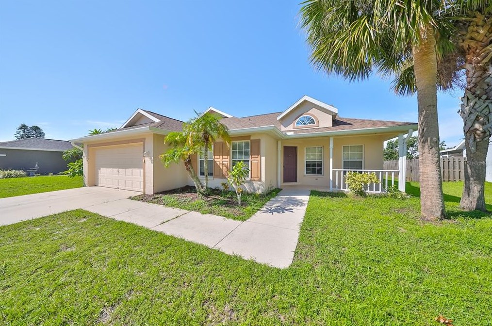11813 Shrewsbury Ln, Parrish, FL 34219