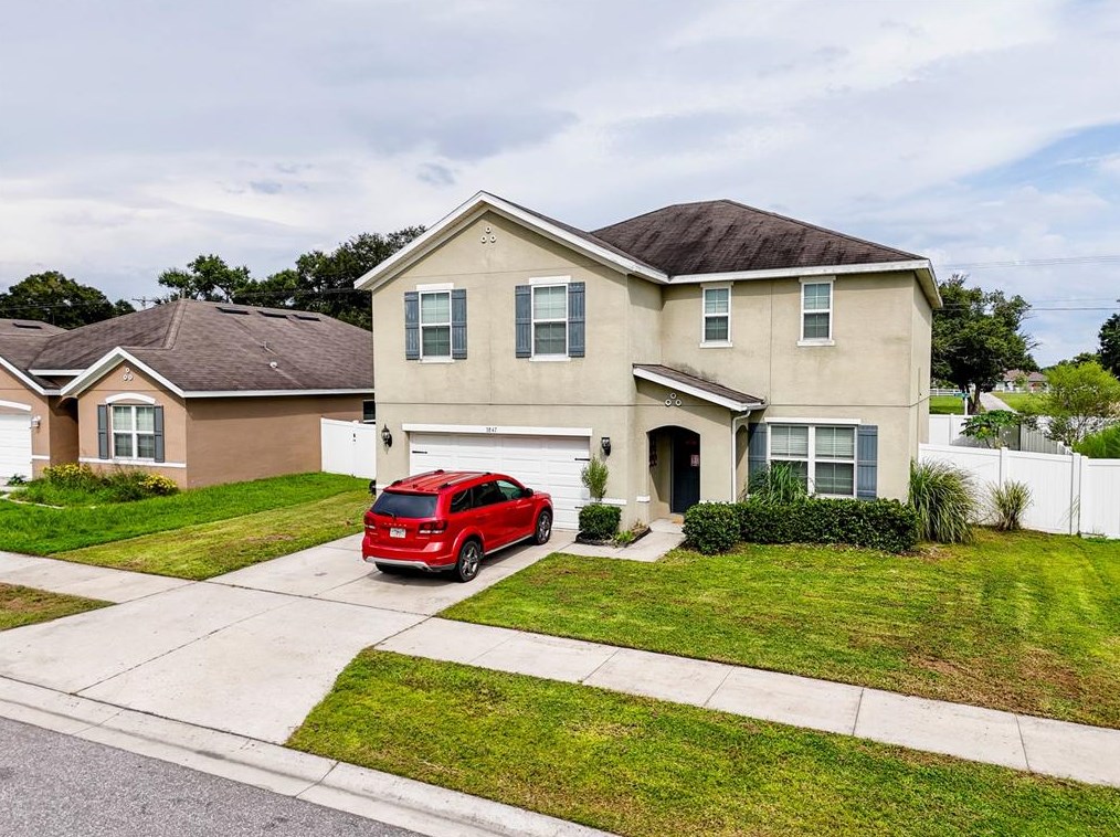 3847 Crystal Dew St, Plant City, FL 33567