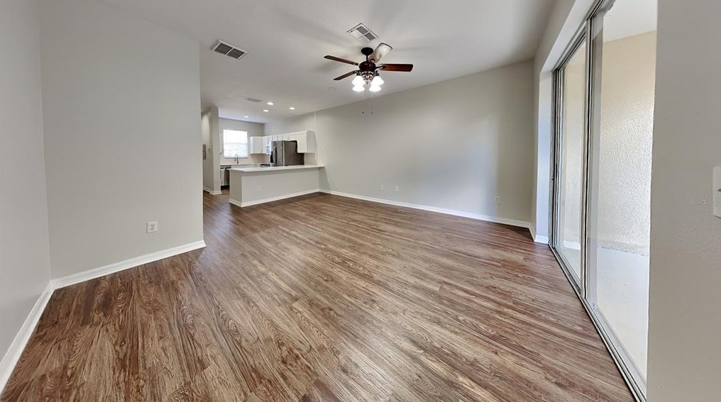 1922 Fiesta Ridge Ct, Tampa FL 33604-7700 exterior