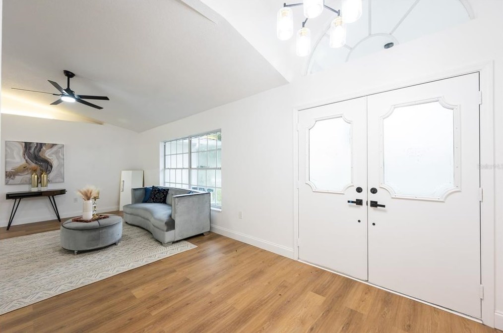 10360 Henderson St, Brooksville, FL 34608