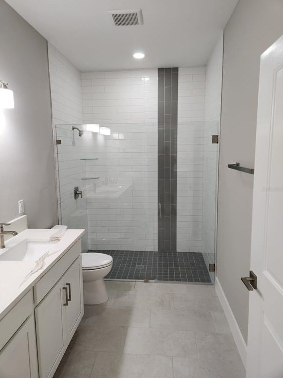 10007 Ojus Dr, Tampa FL 33617-3931 exterior