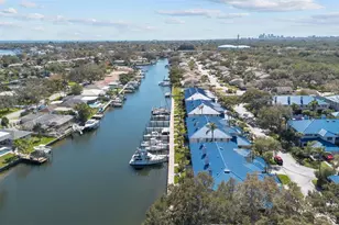 1661 Watermark Cir NE, Saint Petersburg, FL 33702 - Photo 48