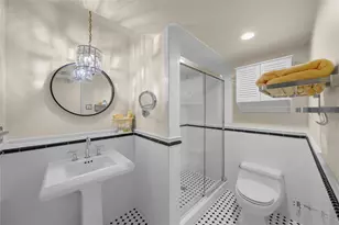 1661 Watermark Cir NE, Saint Petersburg, FL 33702 - Photo 28