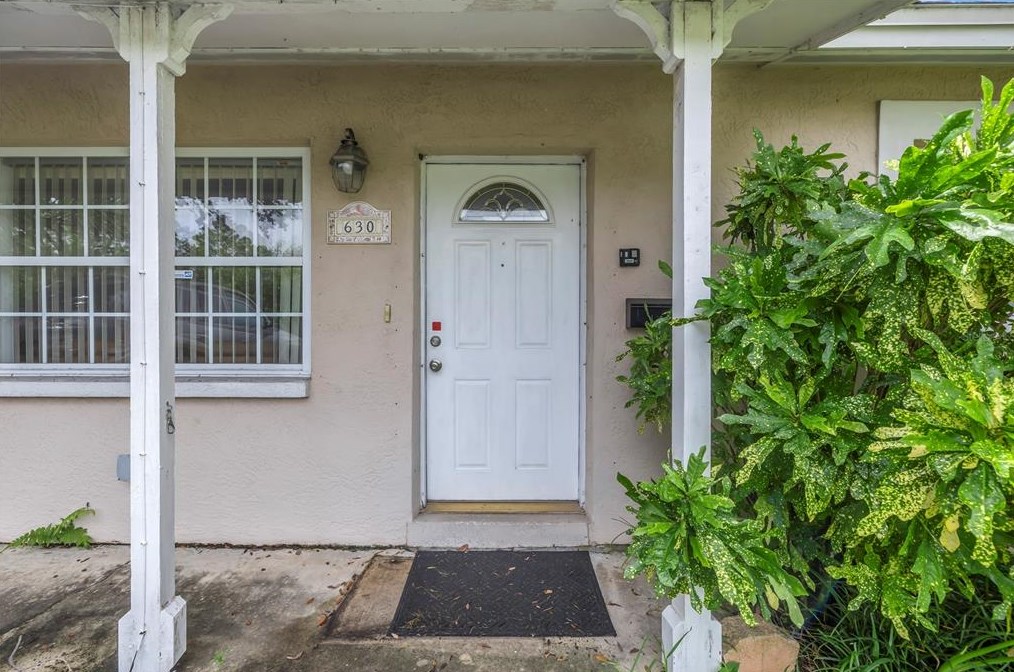 630 77th Ave, Saint Petersburg, FL 33702-4304