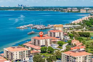6145 Sun Blvd, Saint Petersburg, FL 33715 - Photo 1