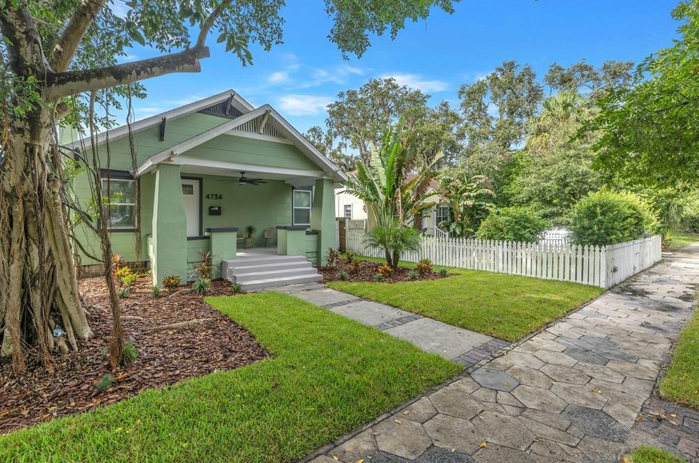 4734 3rd Ave, Saint Petersburg, FL 33711-1022