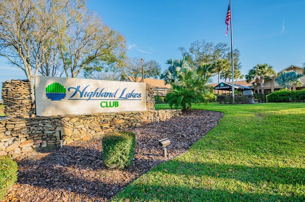 2231 Spruce Ln #b, Palm Harbor, FL 34684