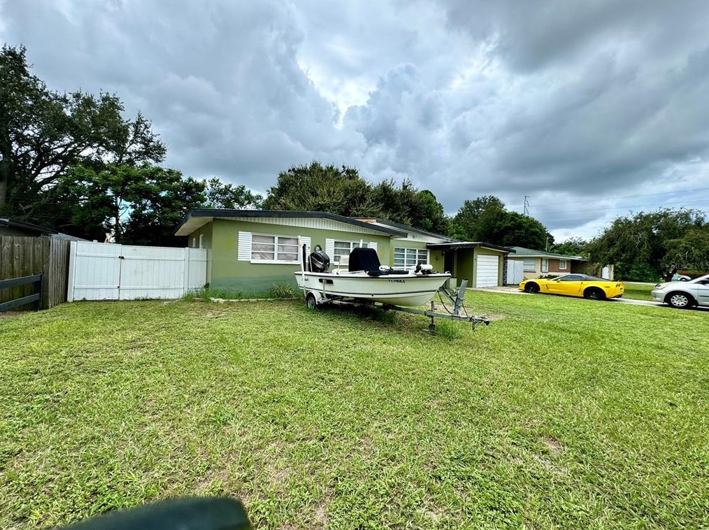 1511 Valencia St, Clearwater, FL 33756-3653