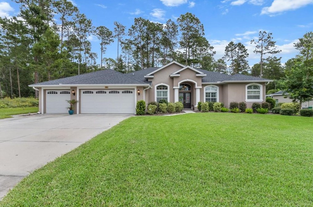 10 Cactus St, Homosassa, FL 34446
