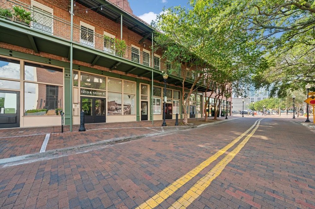 1209 Franklin St, Tampa FL 33602-3313 exterior