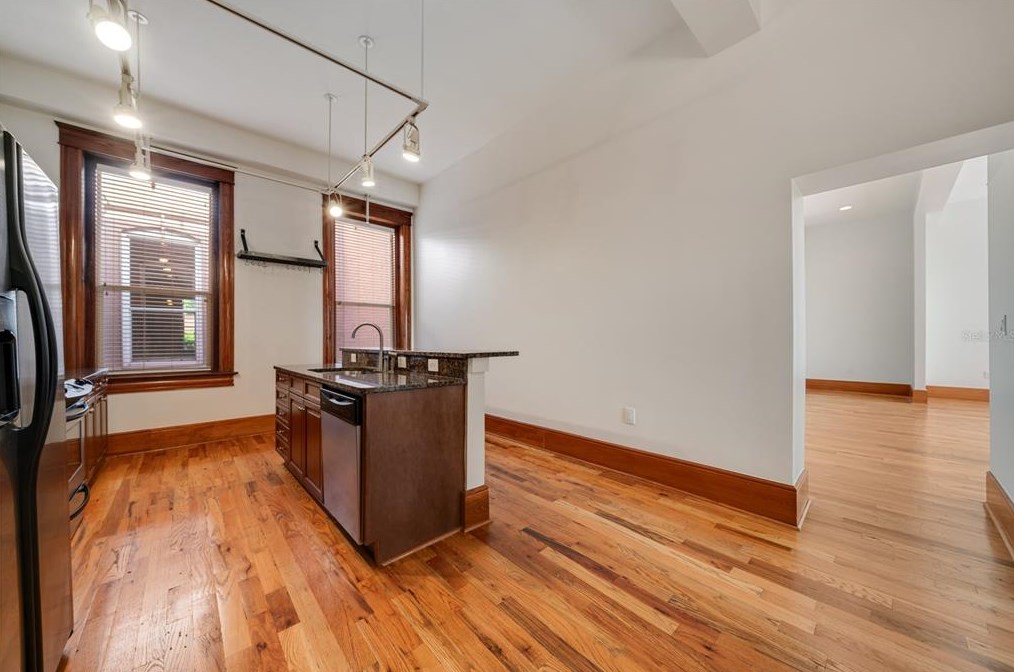 1209 N Franklin St #e, Tampa, FL 33602